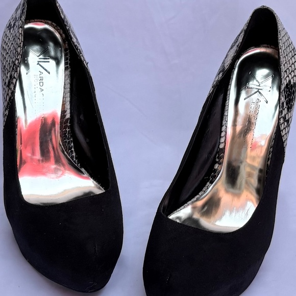 Kardashian Kollection Black & Snakeskin Stiletto Heels – Size 7.5M - Picture 5 of 5